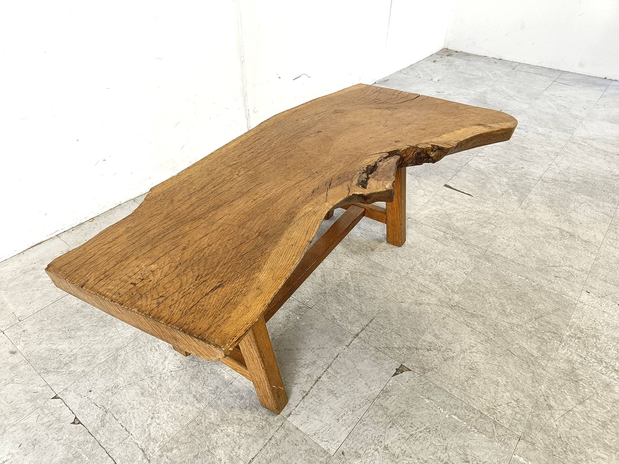 Table basse vintage brutaliste en bois, 1960