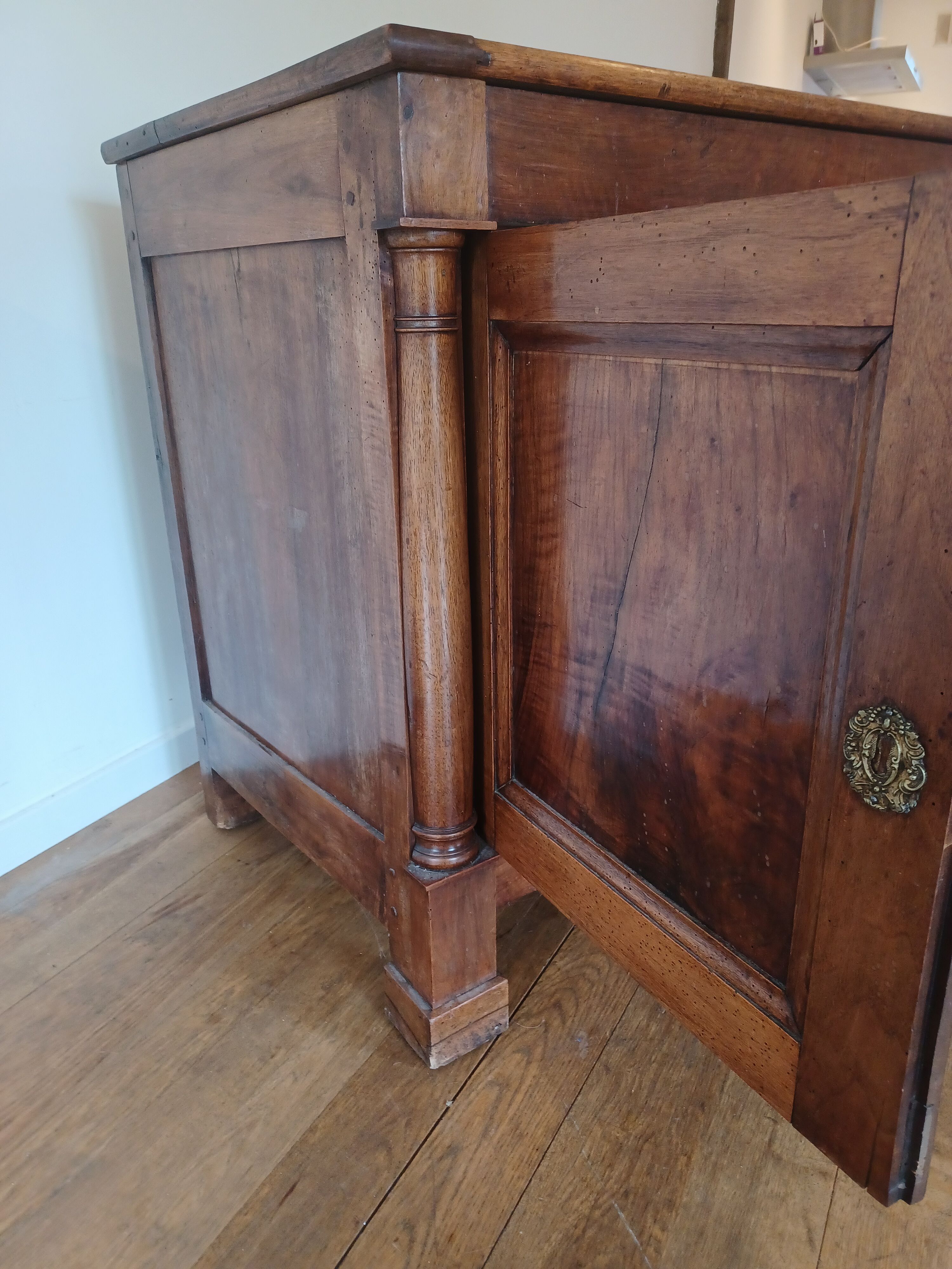 2 doors sideboard, Empire