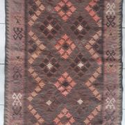 Vintage Anatolian kilim rug 170x96 cm made of natural wools.