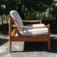 Fauteuil scandinave en  bois et tissu
