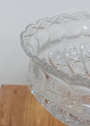 Cut crystal bowl on a brass base in bohemian style.