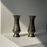 Pair of two small chiseled metal vases H15.5 D6.5