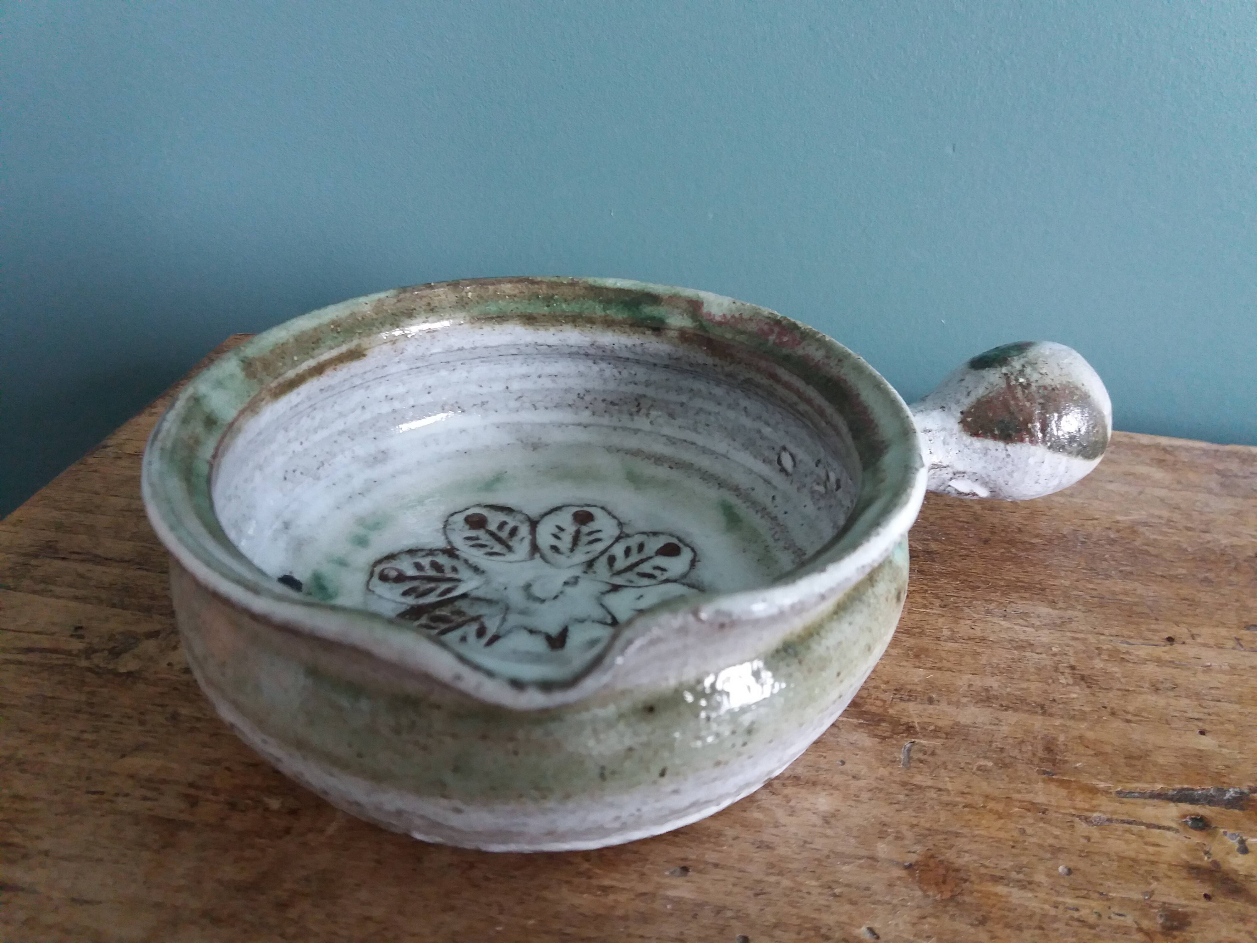 Stoneware sauce pot signed Thiry in Vallauris