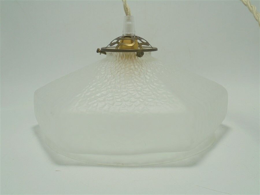 Satin glass pendant lamp