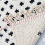 Moroccan rug in natural wool 3 x 2 m