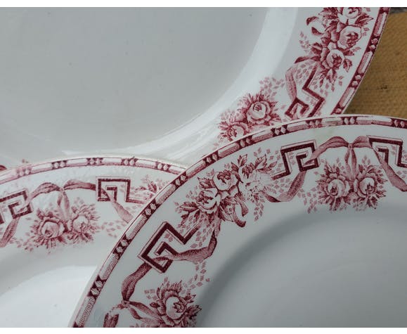 Lot of 6 flat iron earth plates