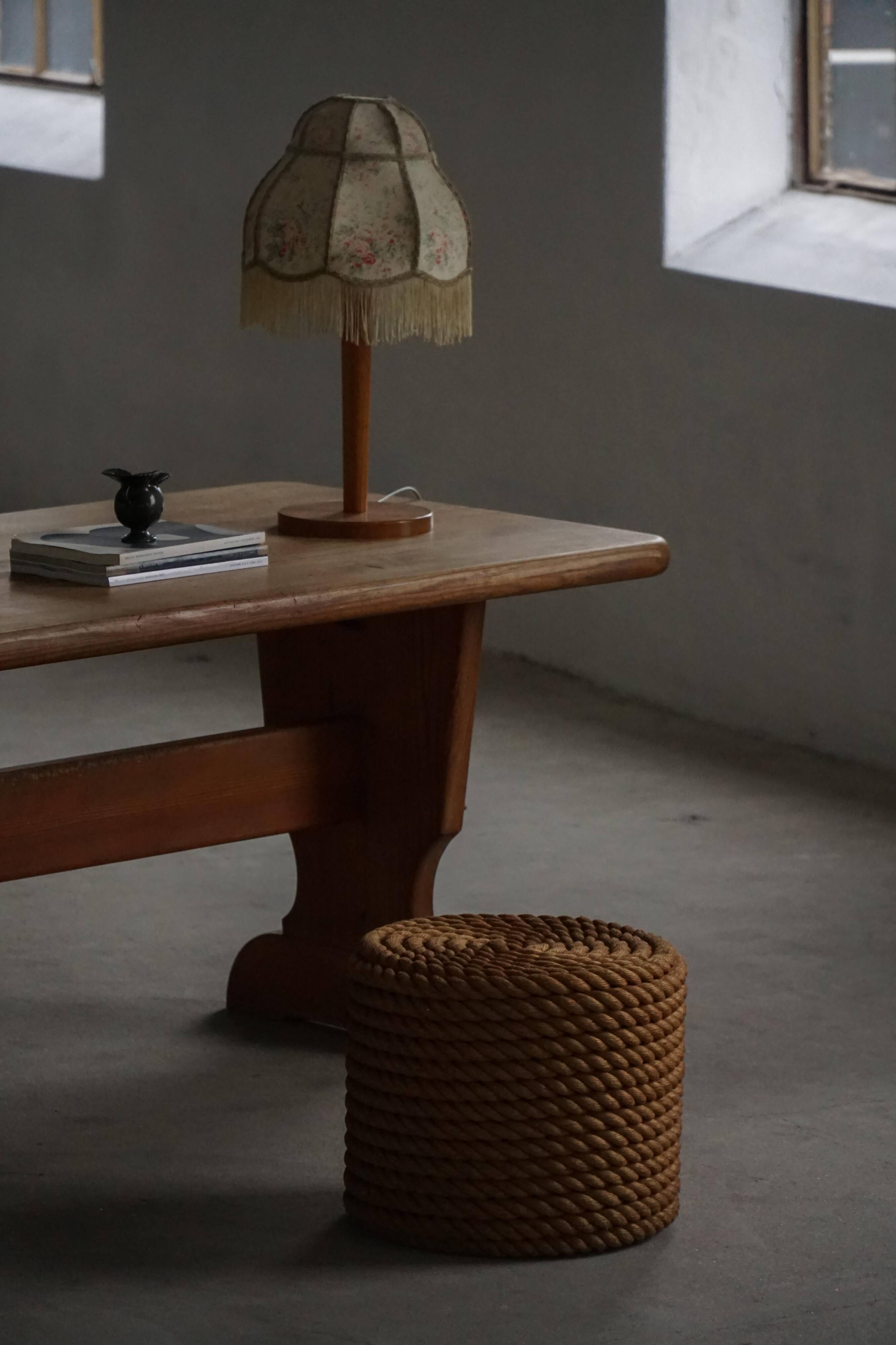 Side table / Ottoman in cord in modern French style from the late 20th century, 1980s.