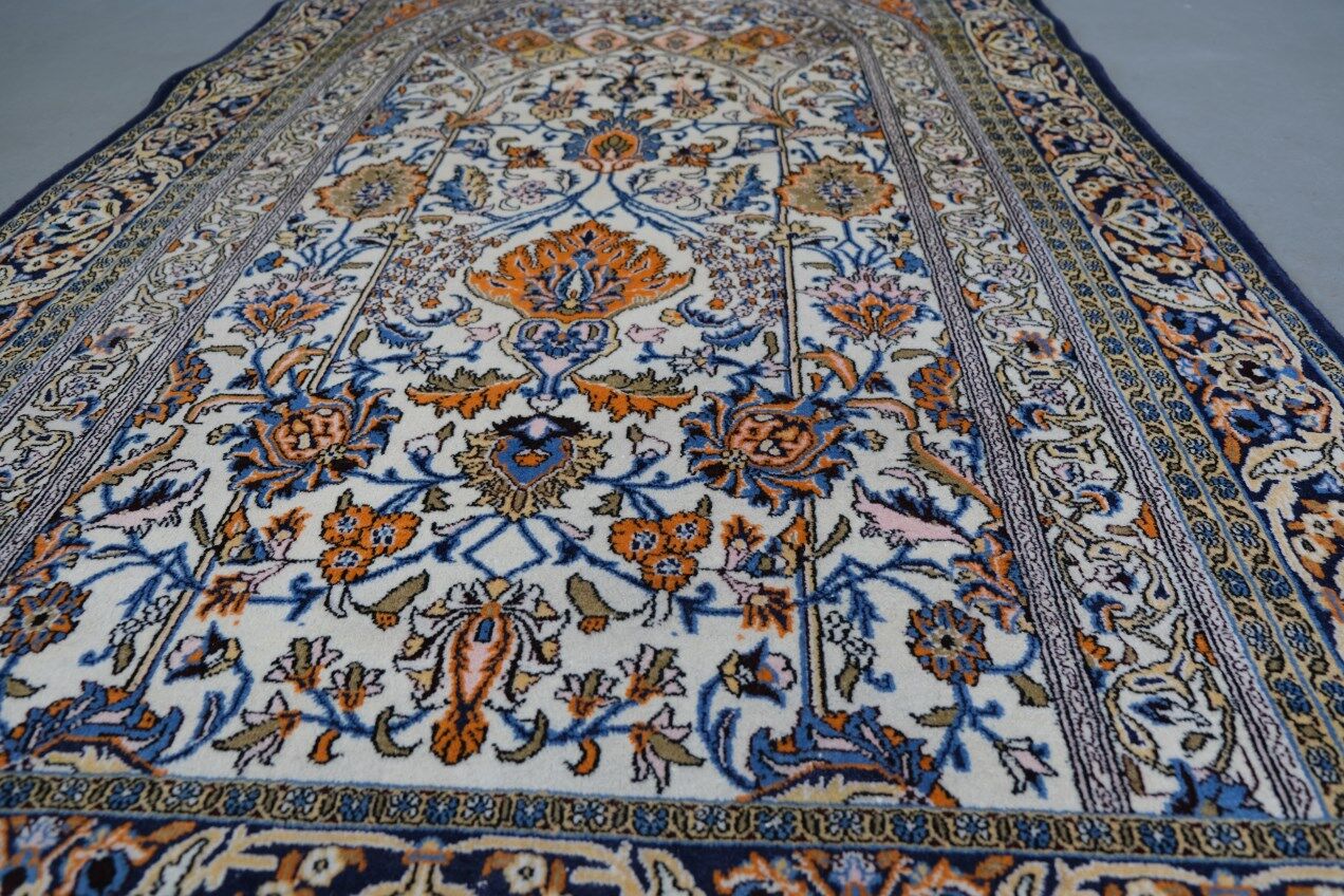 Hand-Woven Middle Persian Rug, 1960