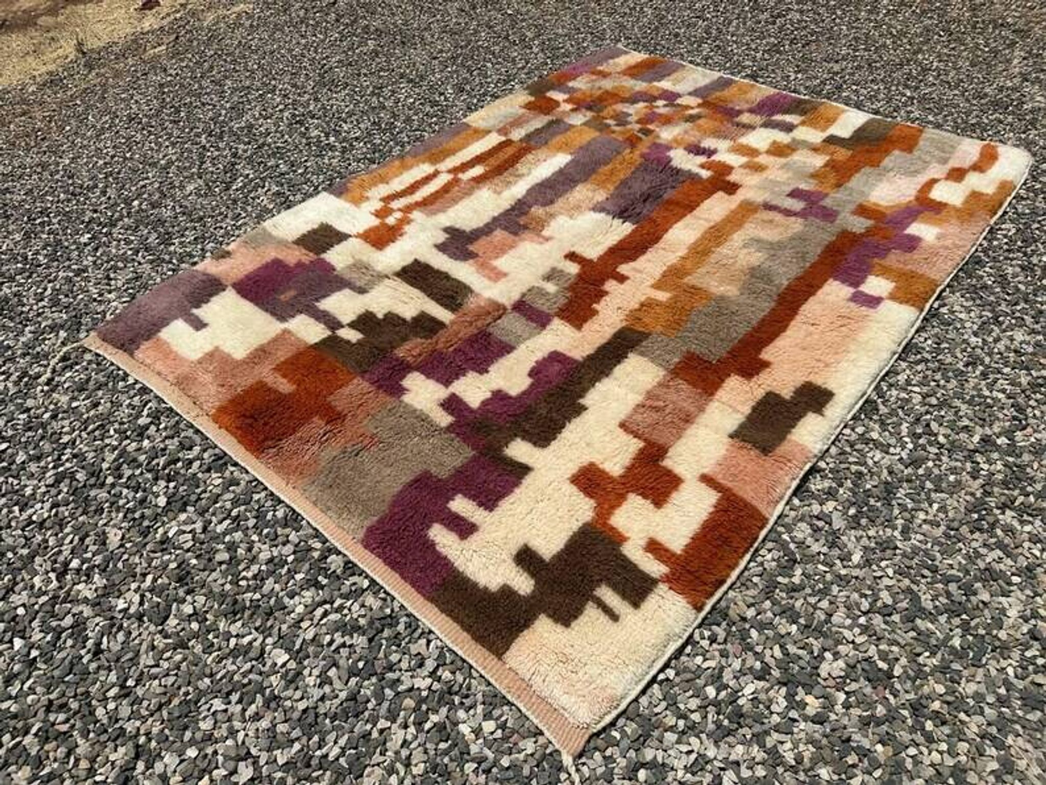 Multicoloured Moroccan Mrirt rug 300x200 cm – abstract geometric pattern
