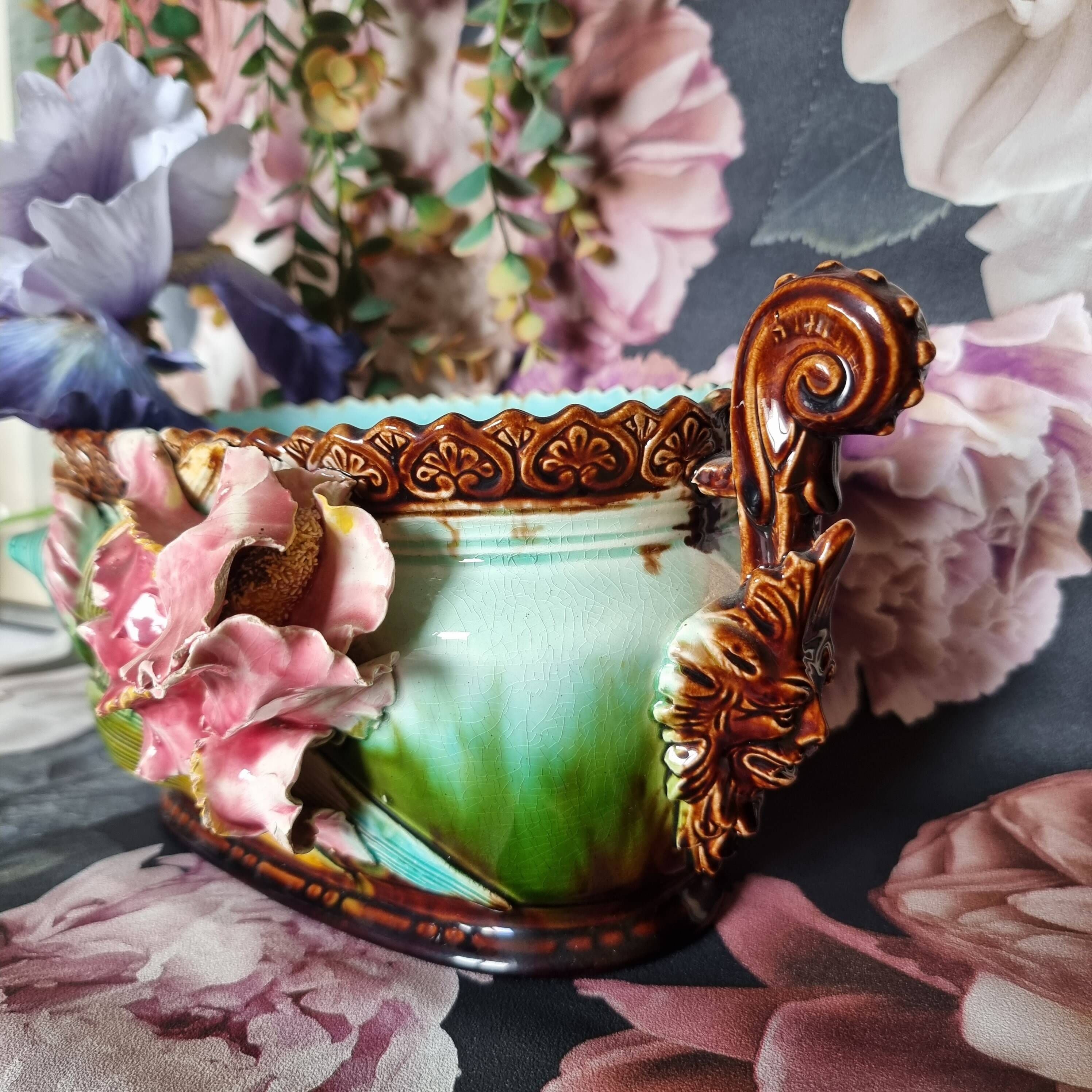 19th century French Art Nouveau planter in barbonite ceramic and m
