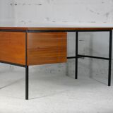 Desk model 620. by Pierre Guariche for Minvielle, France, circa 1955