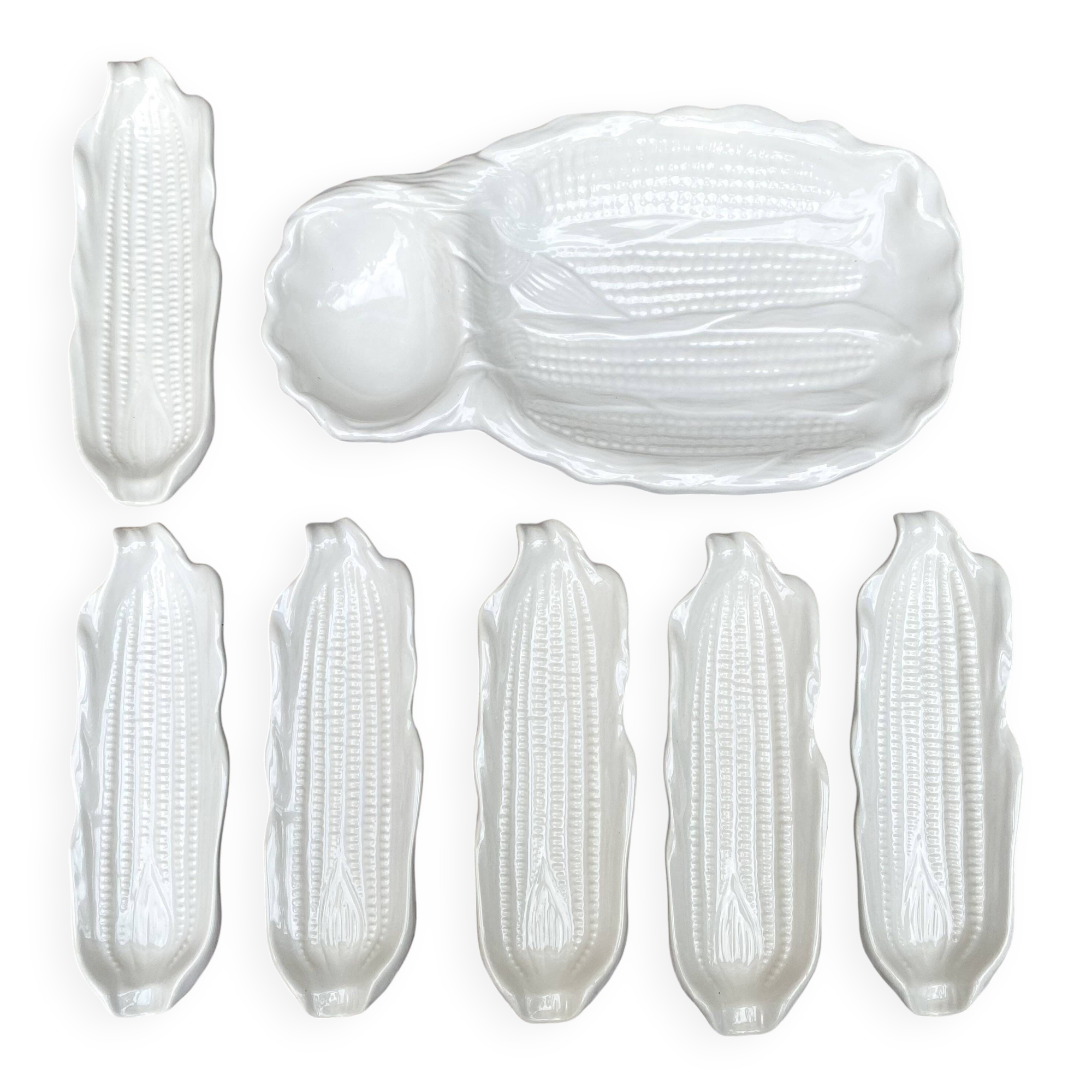 Vintage ceramic corn service from the USA