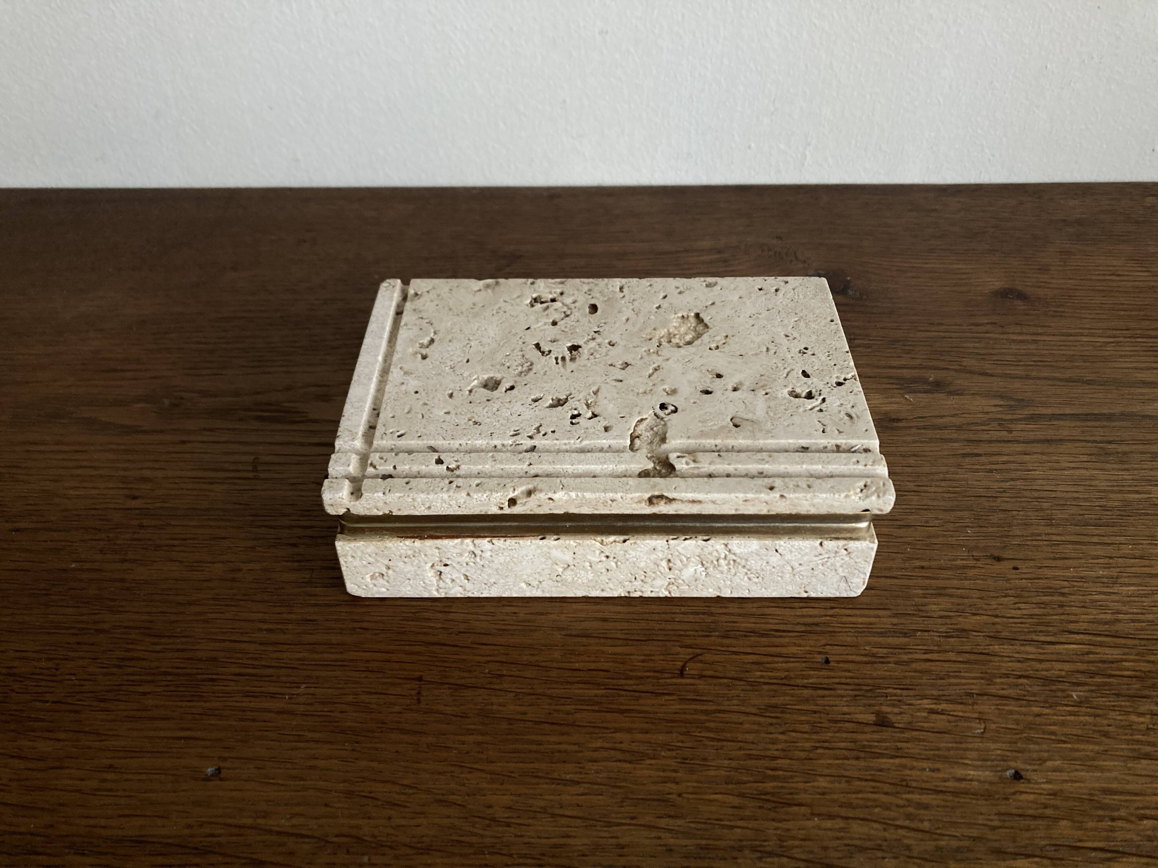 Travertine trinket box, Cerri Nestore, Italian work, 1970