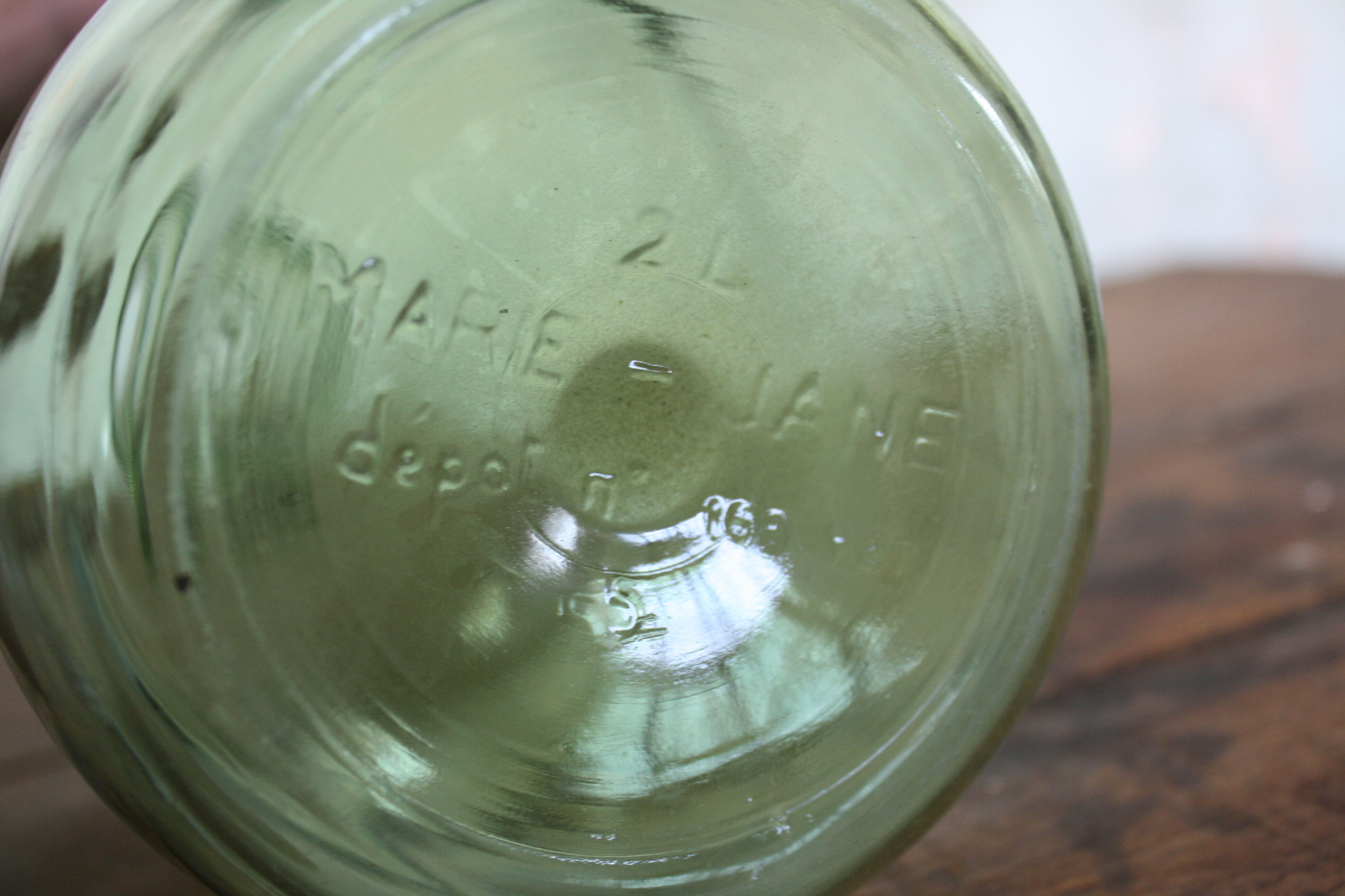 Dame jeanne verte 2 litres avec anse