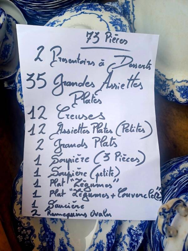 Magnifique ancien service semi porcelaine anglaise Ridgways modèle rose