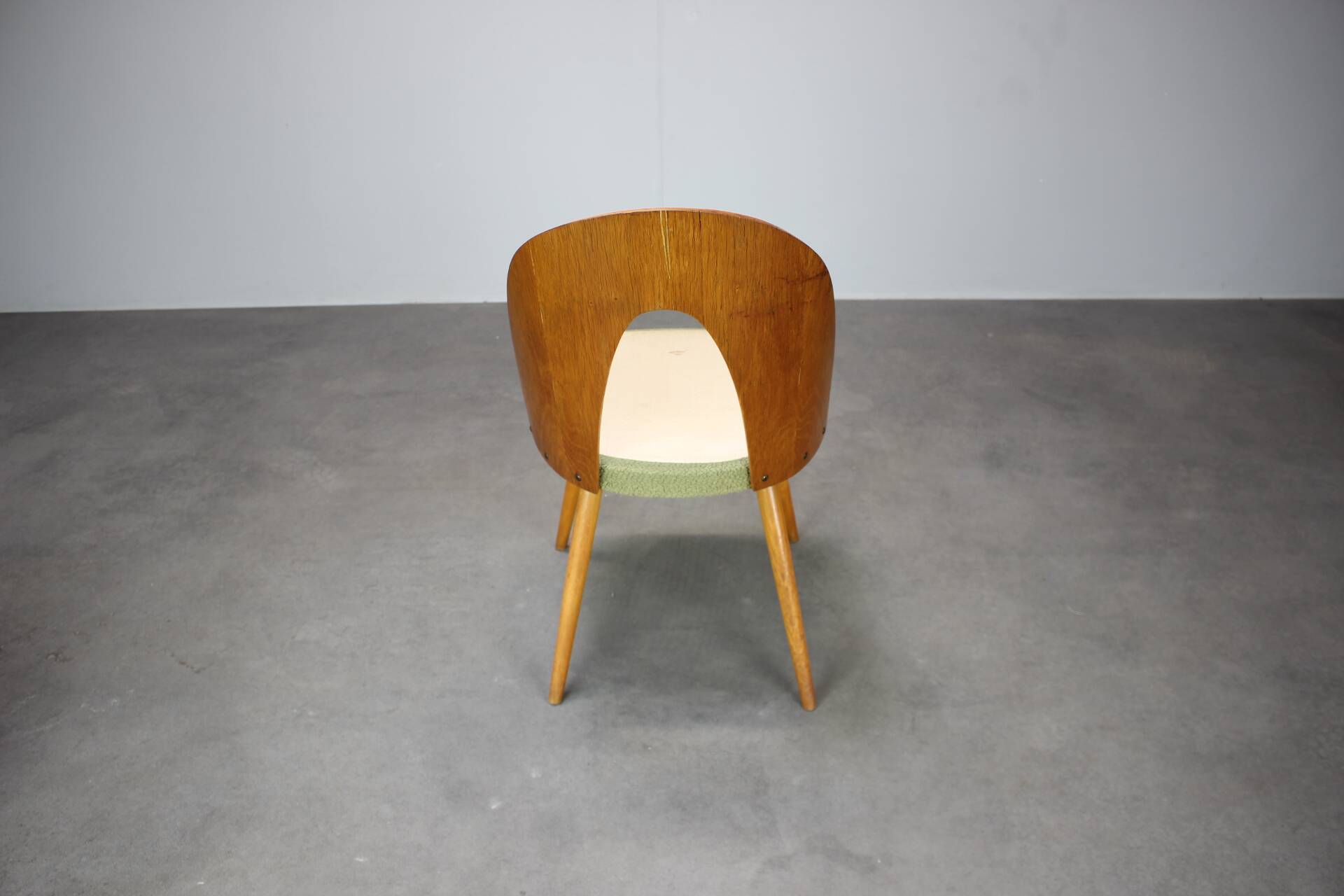 Chair by Antonín Šuman for Tatra Nábytok, Czechoslovakia, circa 1960