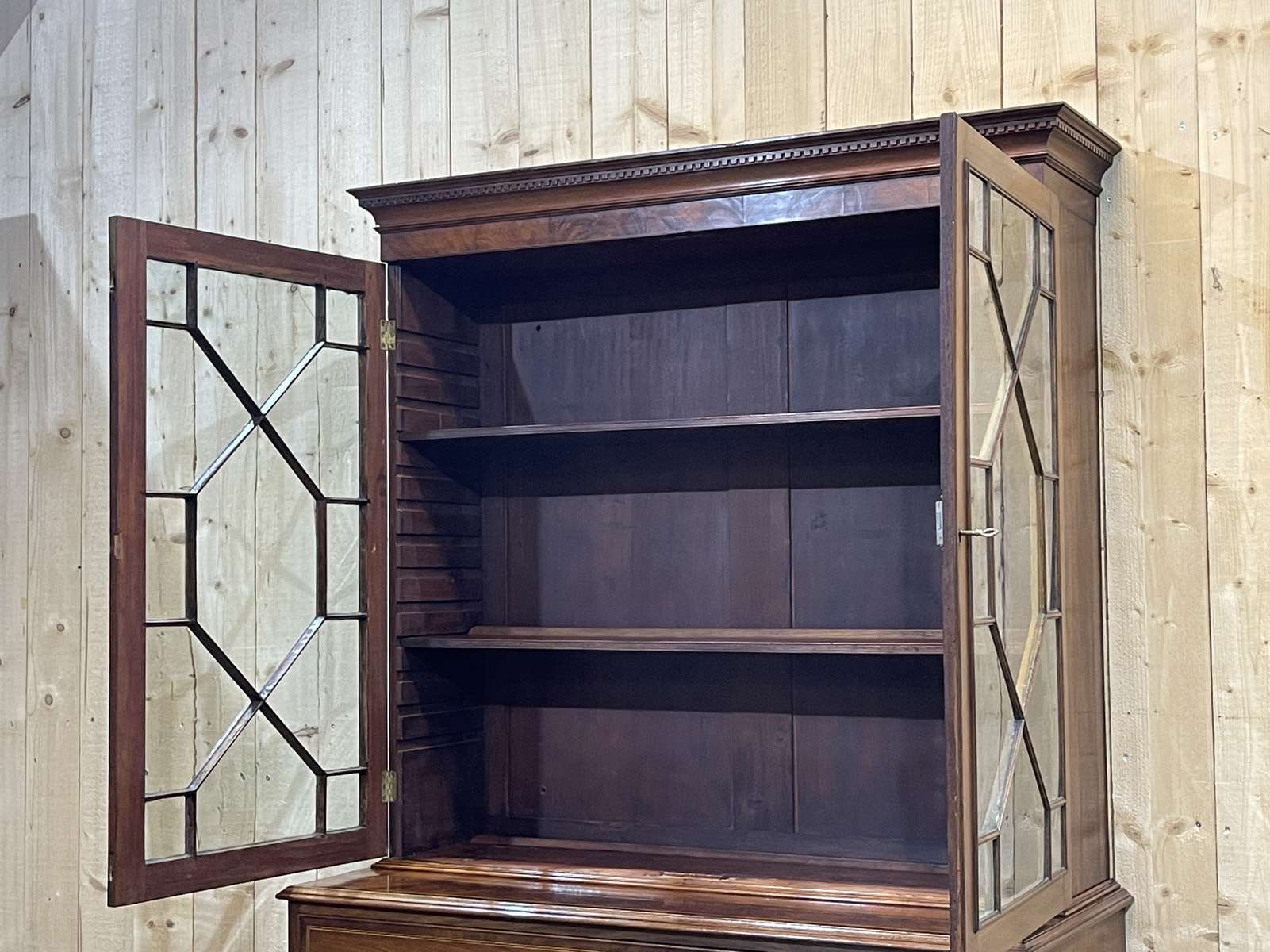 Nineteenth-century English mahogany scriban