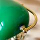 Lampe de notaire banquier en opaline verte