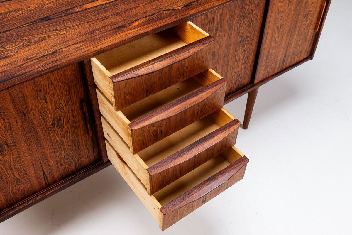 Scandinavian symmetric sideboard in rosewood Denmark 1960