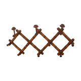 Bamboo accordion coat reck