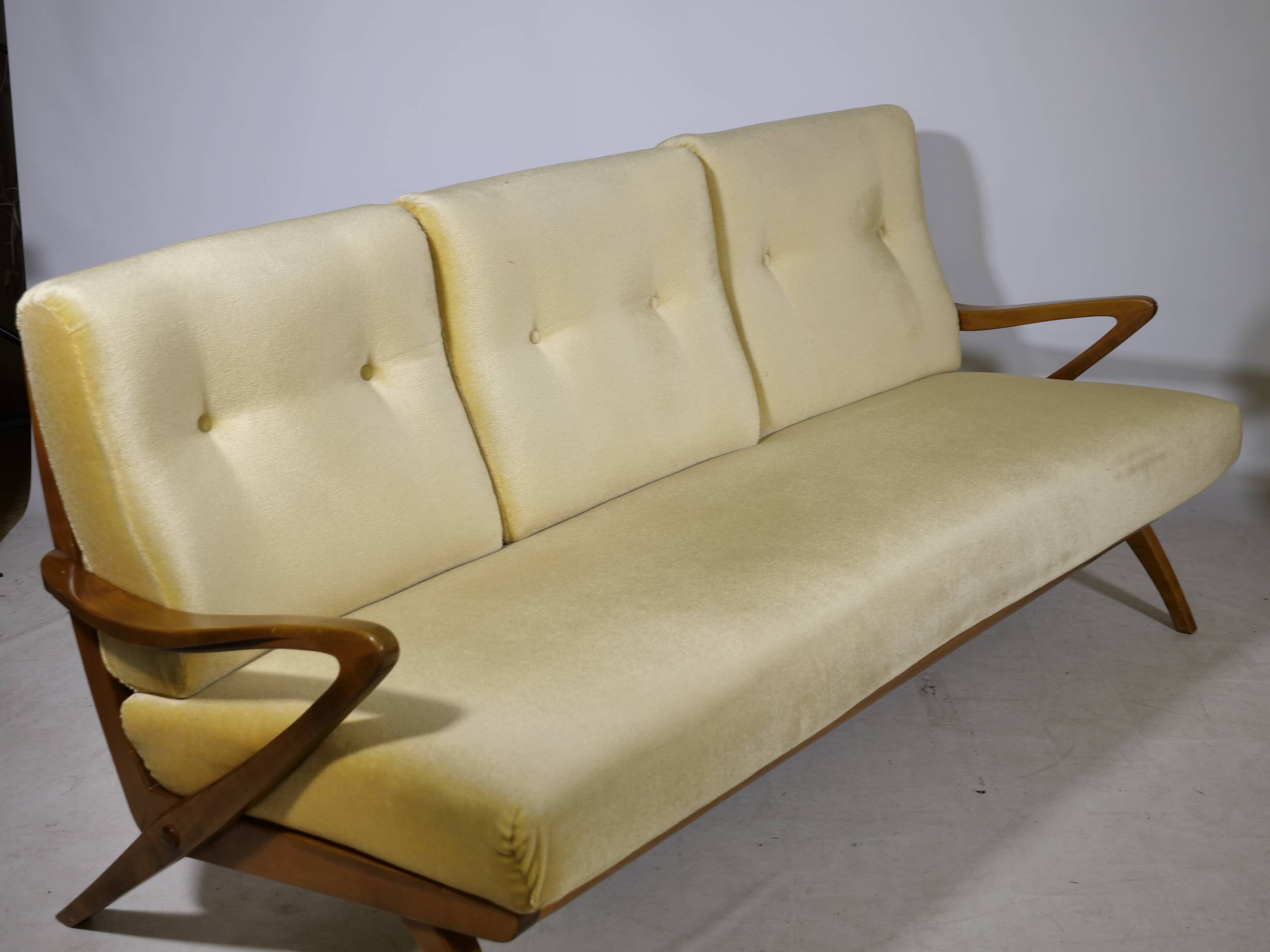 Three Seat Sofa in Wood attributed to Guglielmo Ulrich, Italy, 1950s