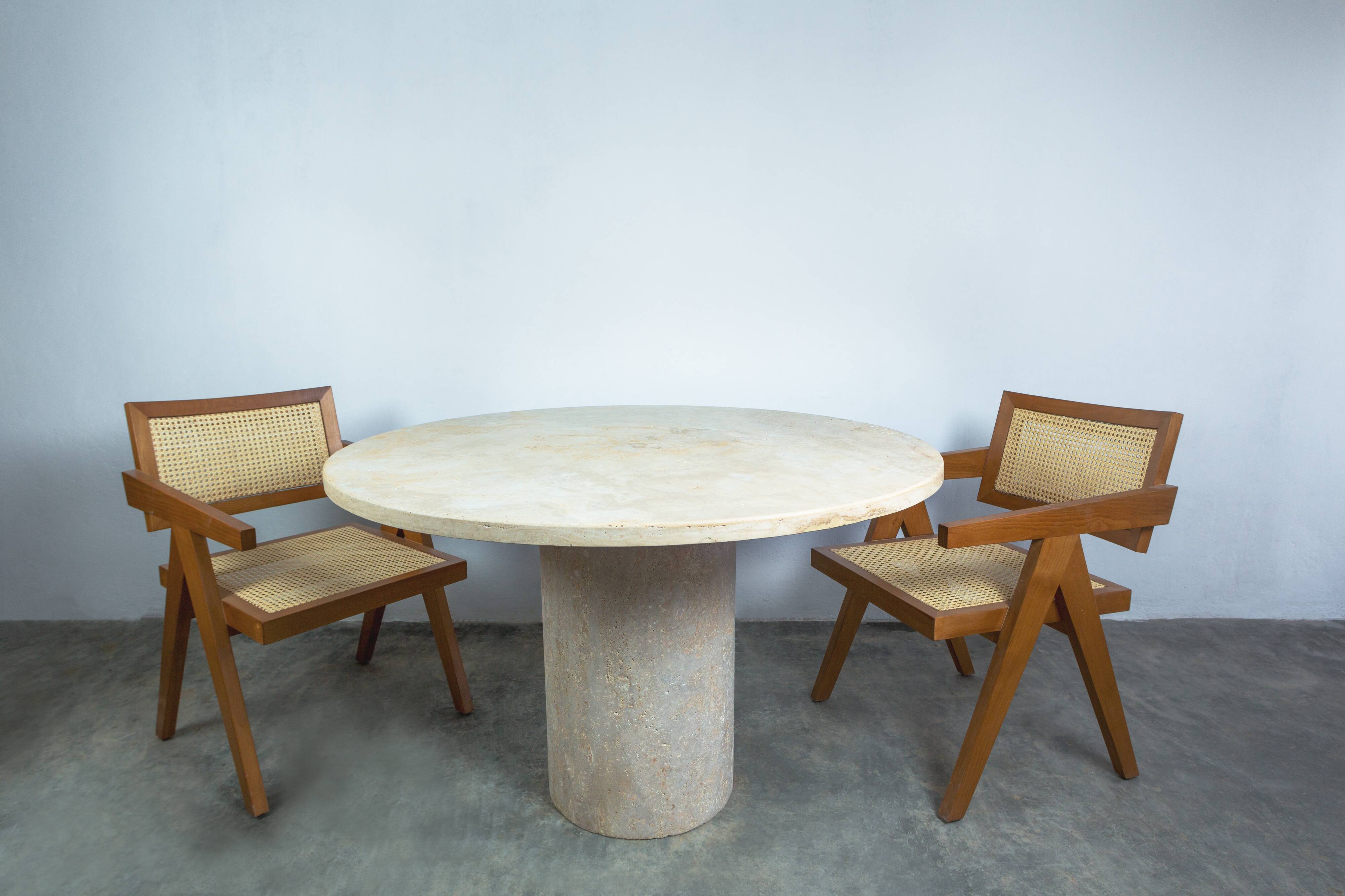 Travertine dining table diameter 120