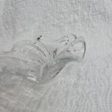 Rounded wave crystal empty pocket