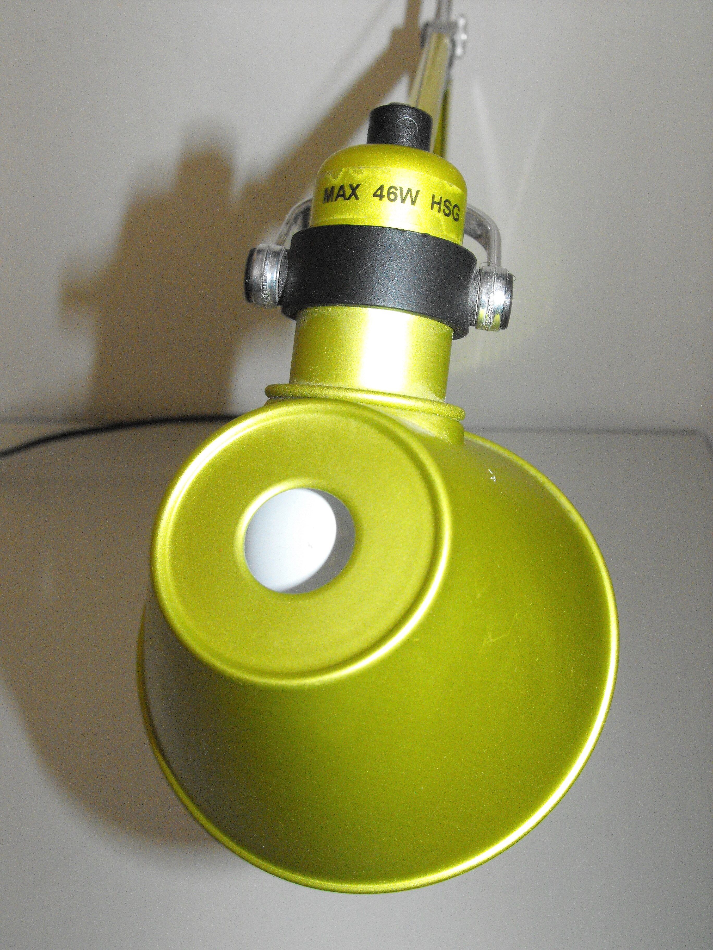 Artemide desktop lamp model toloméo micro .