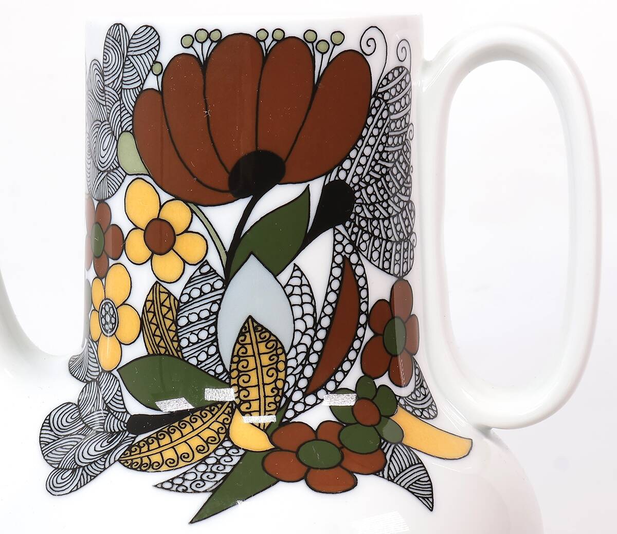 Porcelain Breakfast Tableware by Thomas, 1970s, Set of 19