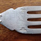 Christofle - Series 9 fish forks, Crossed Ribbons model, in silver-plated metal