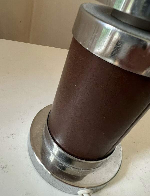 Pied de Lampe Vintage Chrome et skaï vintage Roche Bobois 1975