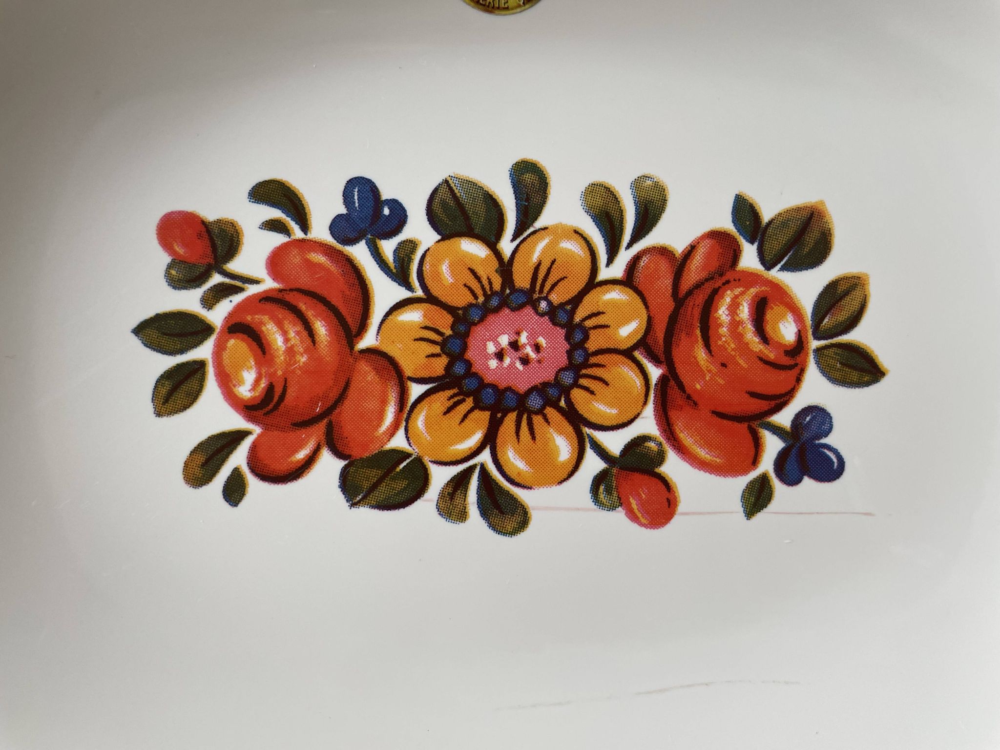Fruit dish or bread basket, vintage, retro