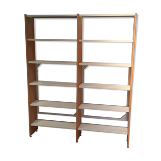 Design double-sided shelf