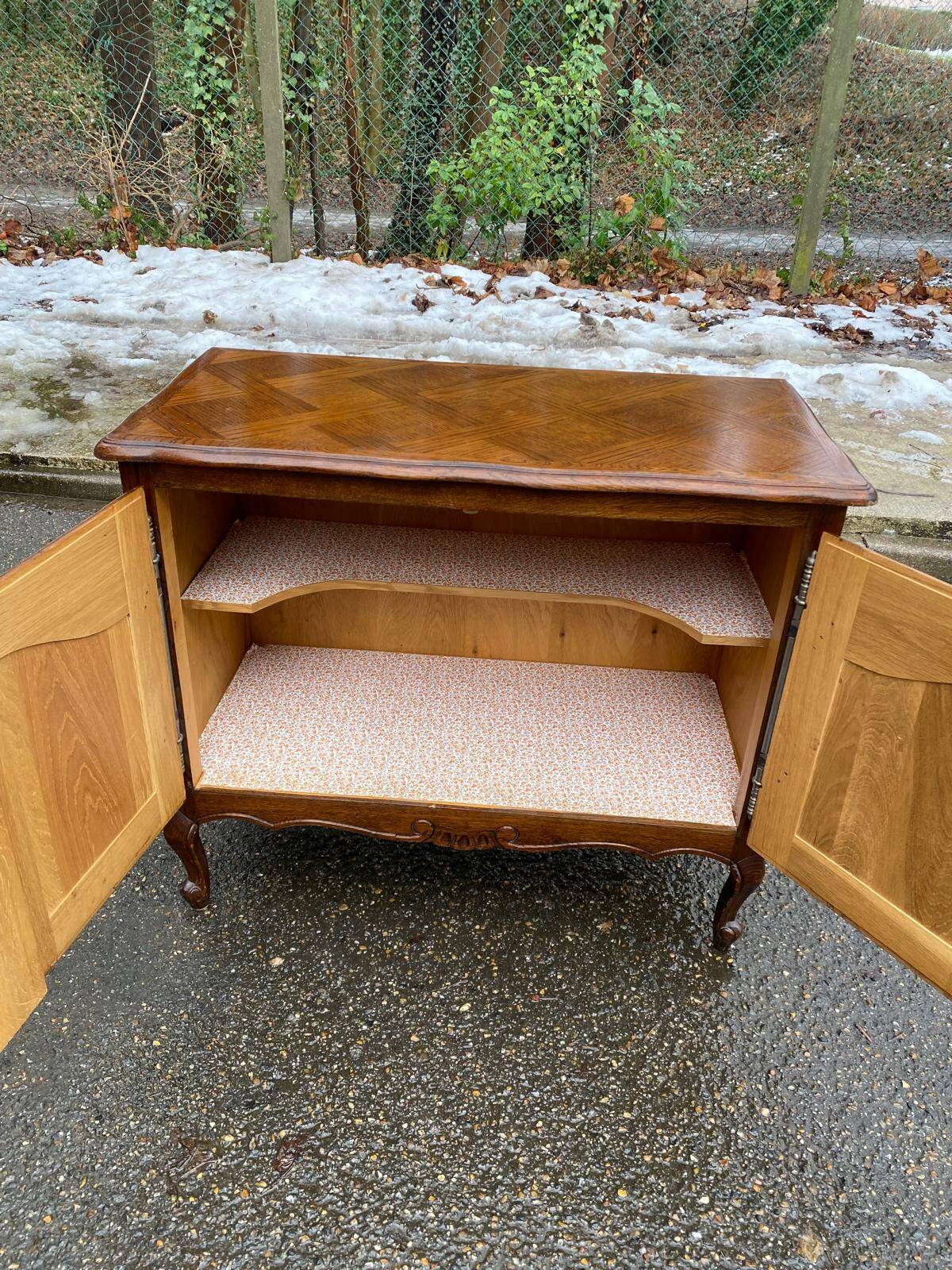 Louis XX buffet in solid wood from the 20th century
