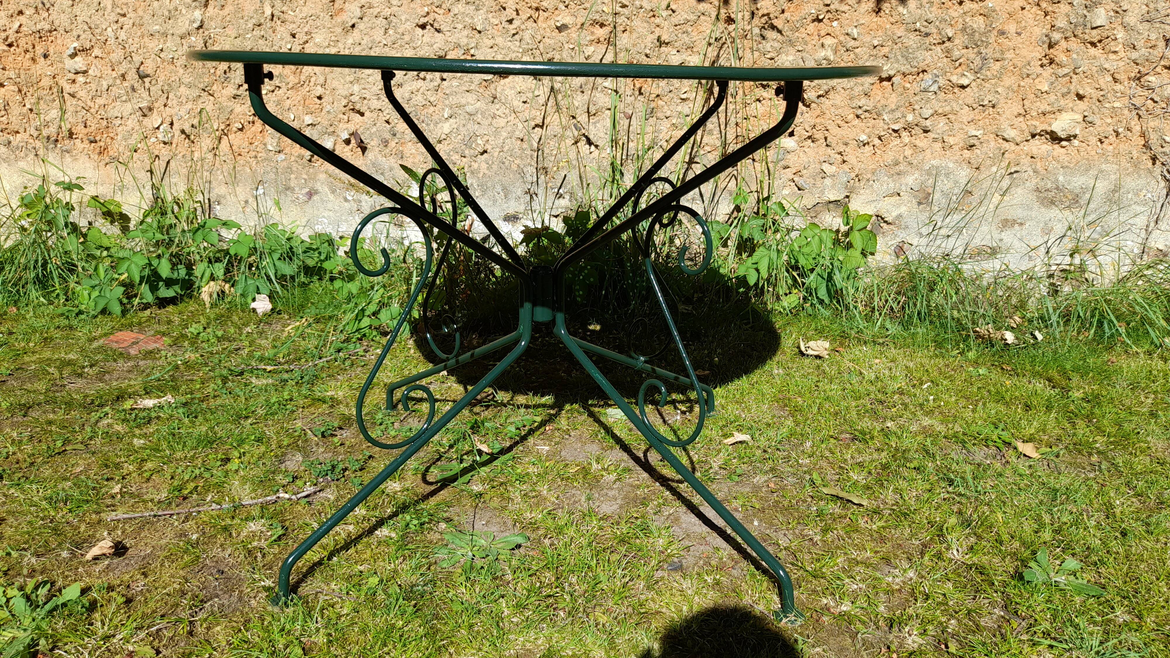 Salon de jardin ancien fer forgé 1 table 4 chaises vert wagon