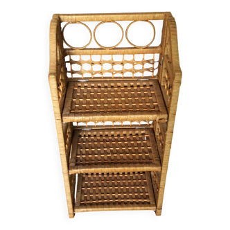 Folding shelf