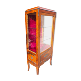 Vitrine en marqueterie de style Louis XV époque XXème siècle