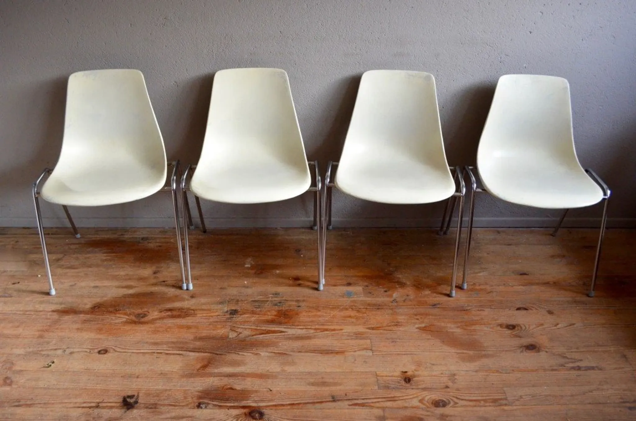 Set of 4 Georg Leowald chairs for Wilkhahn, mid-century design from the 1950s.