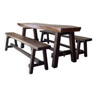 Table à manger et 2 bancs en bois massif