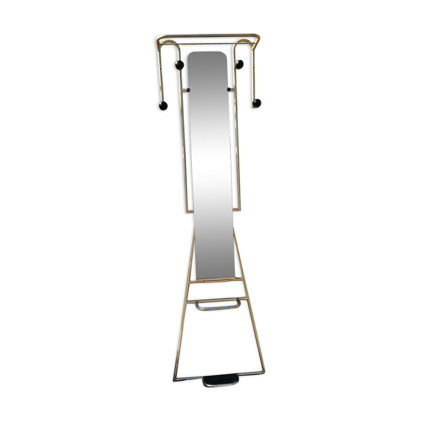 Wall coatrack with mirror