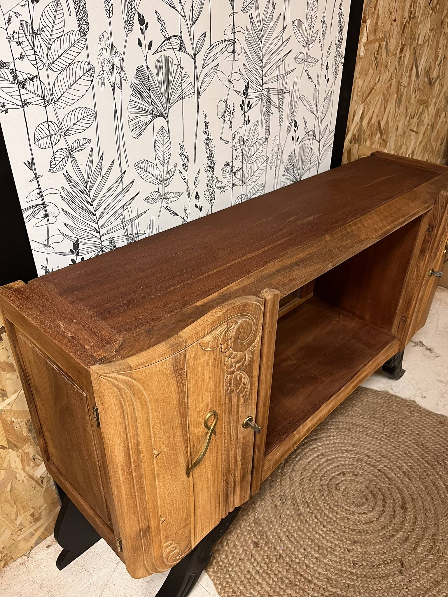 Vintage Art Deco buffet Isidore, solid wood, 2 doors and mirror.