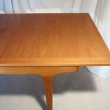 Scandinavian extendable rectangular table in blond teak