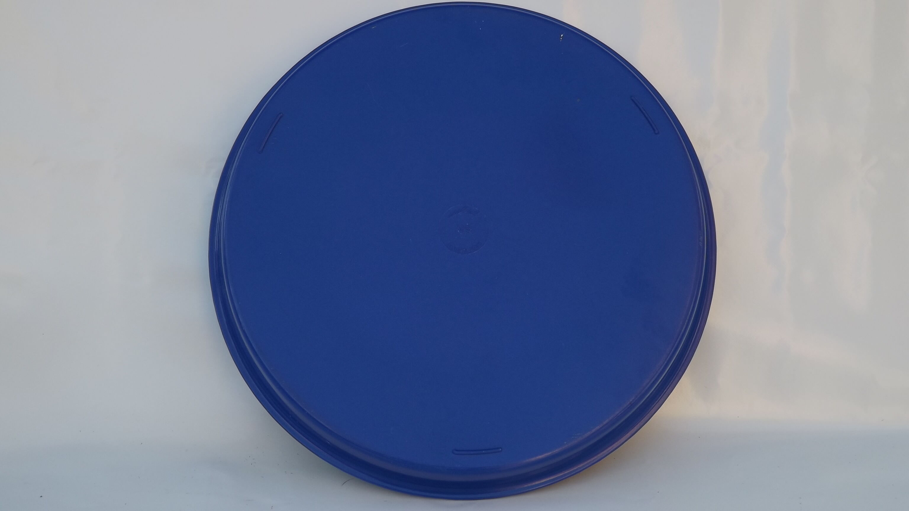 Round vintage service tray by Mebel, made in Italy