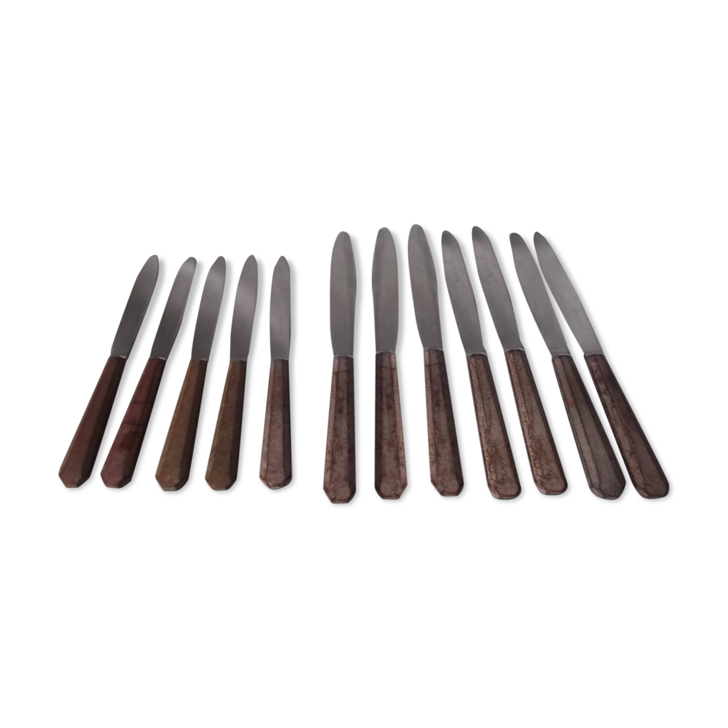 Set of brown Bakelite handle knives