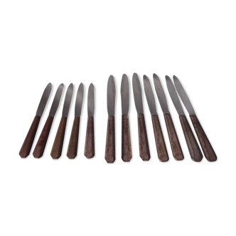 Set of brown Bakelite handle knives
