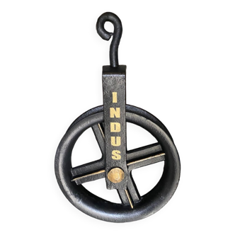 Industrial metal pulley