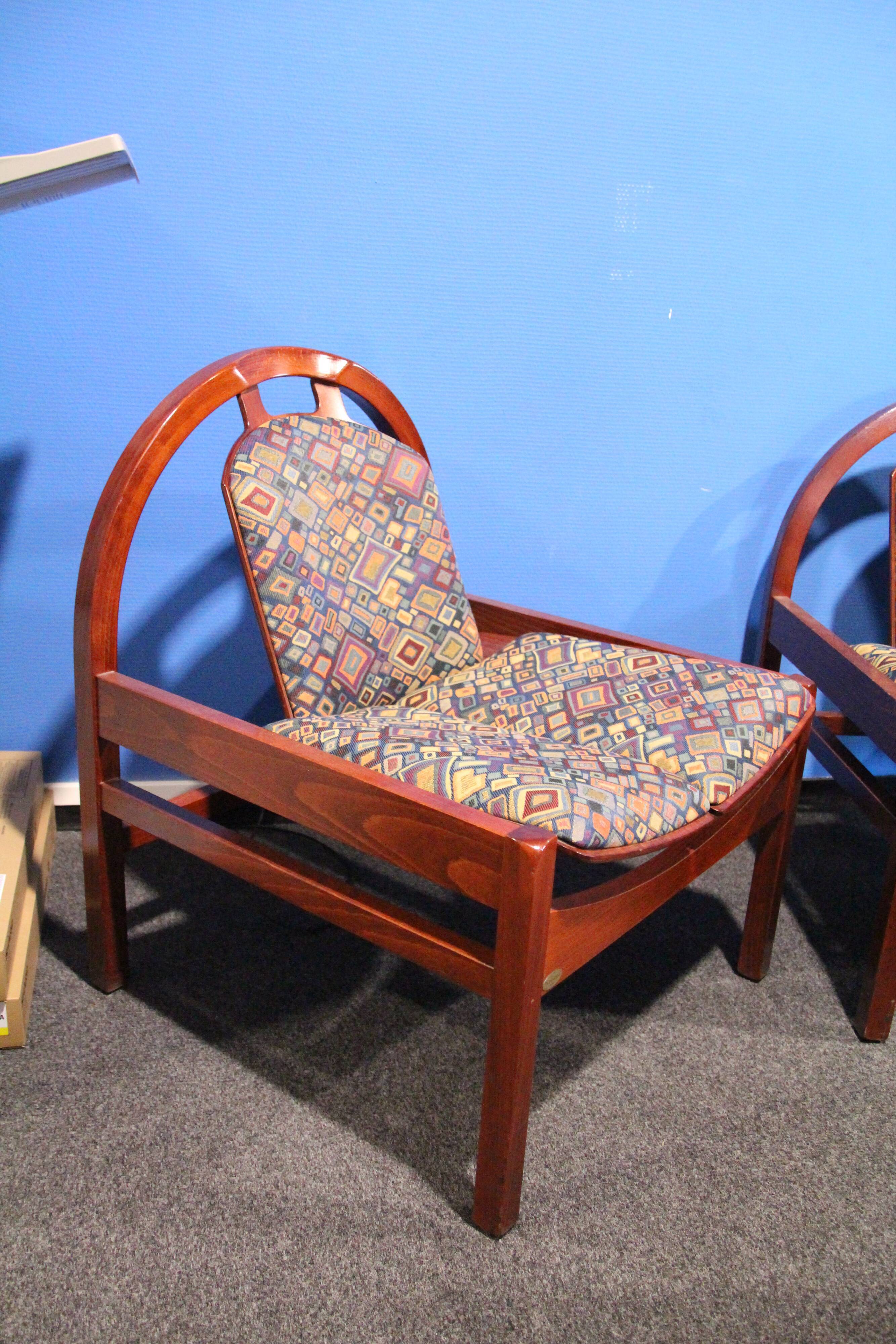 Baumann chairs and low table