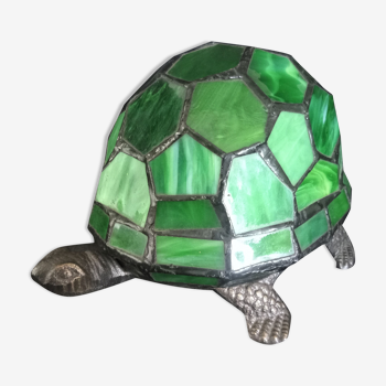 Veilleuse tortue en régule carcasse en verre façon vitrail