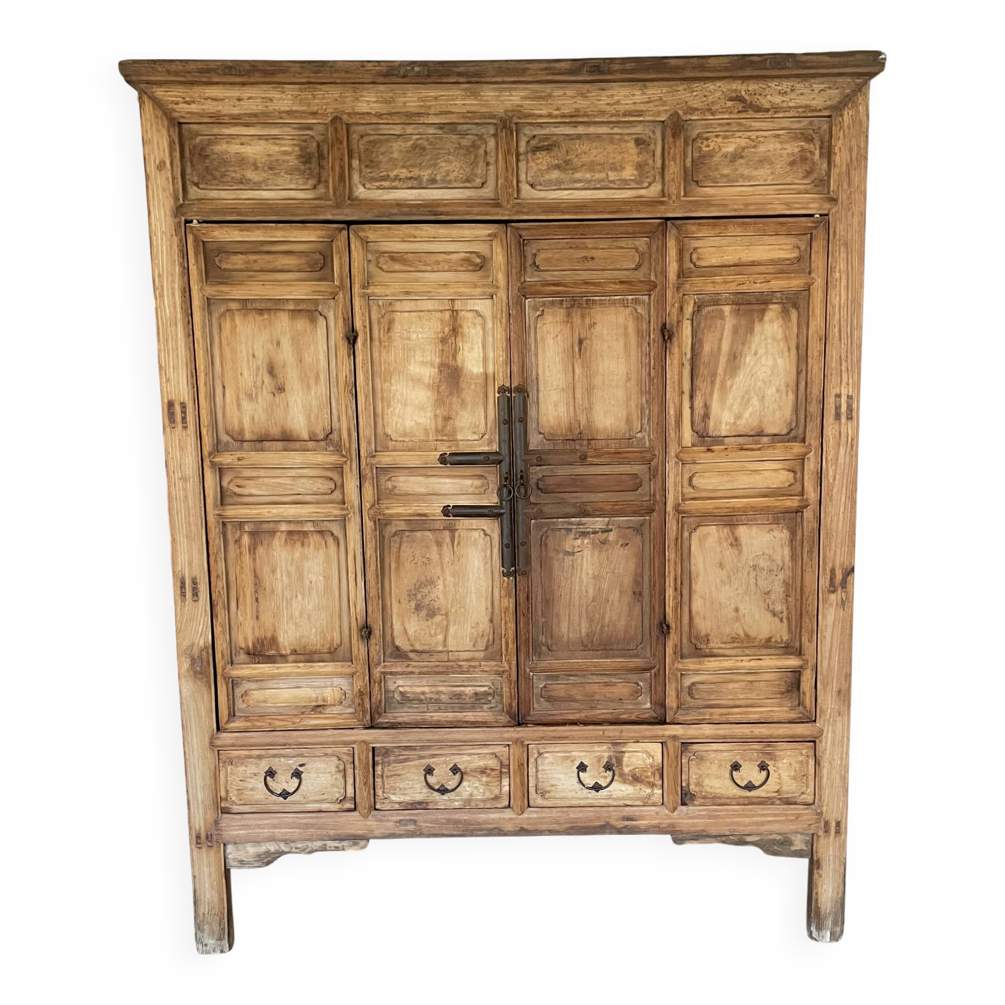 Large 19th century storage cabinet from Shanxi, China