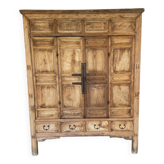 Large 19th century storage cabinet from Shanxi, China